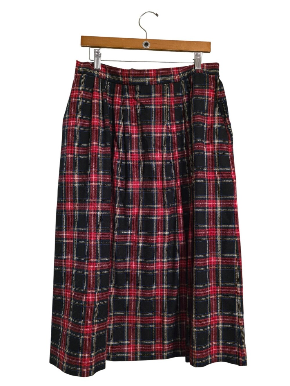 Vintage | Plaid Midi Skirt in Red and Black